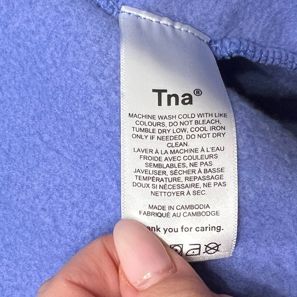 NWT Aritzia TNA cozy fleece boyfriend shirt playful purple - Picture 9 of 13